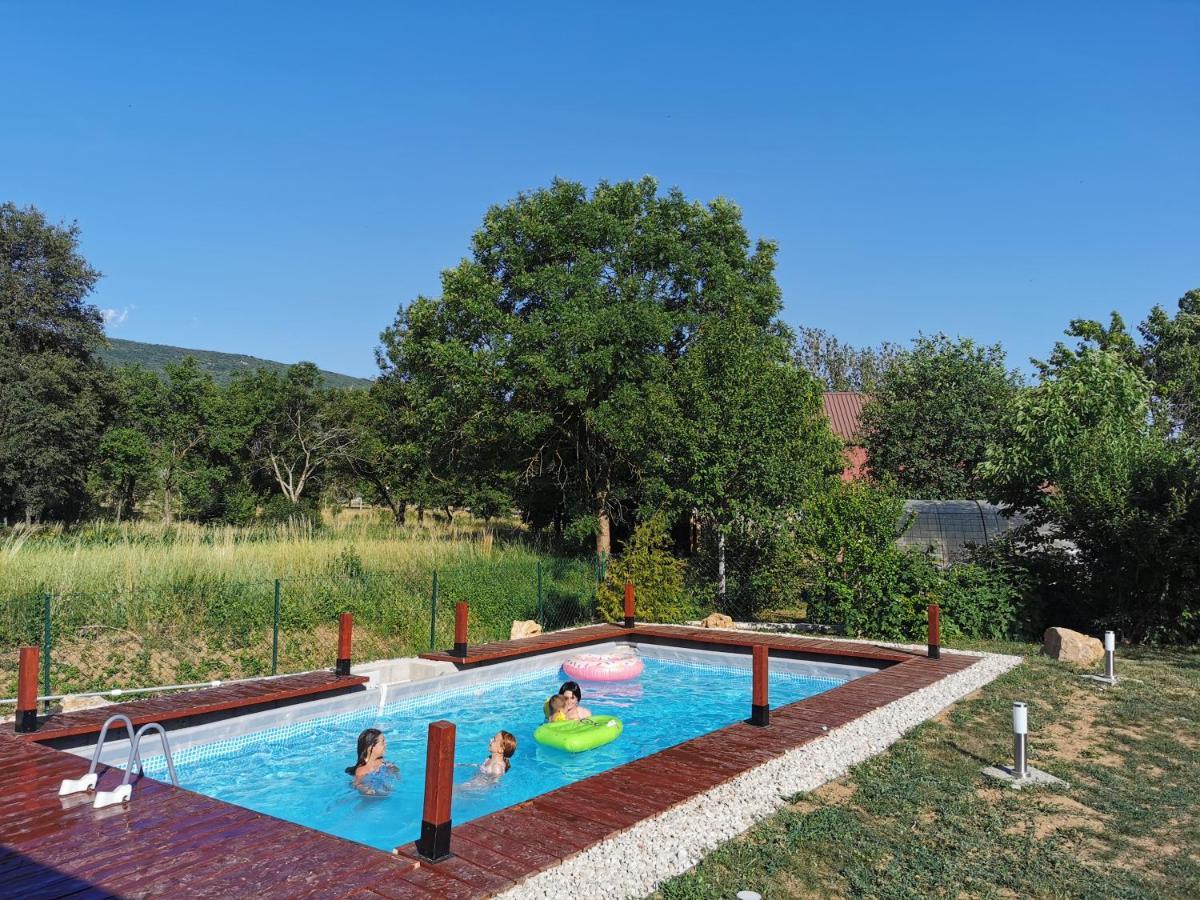 Holiday Home Melani Sinac 外观 照片